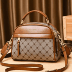 شنطة نسائية كروس صغيرة – بيج أنيق